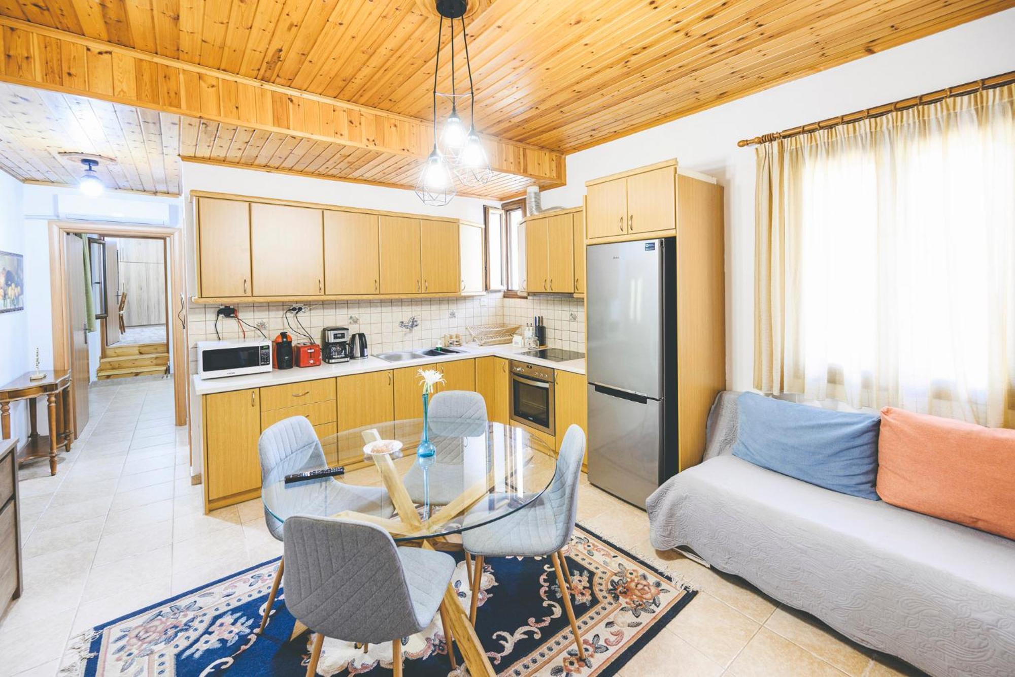 Small Villa Gerani Agios Vlasios  Экстерьер фото