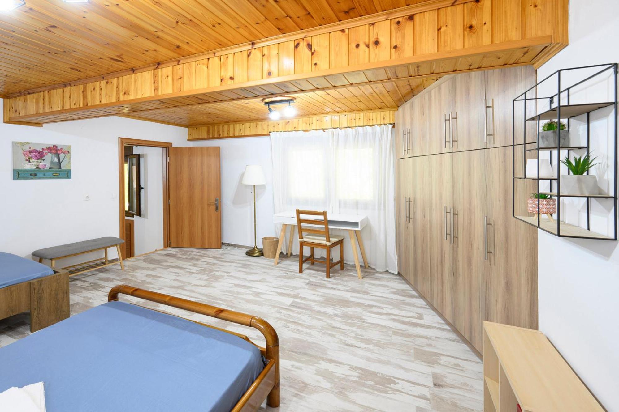 Small Villa Gerani Agios Vlasios  Экстерьер фото
